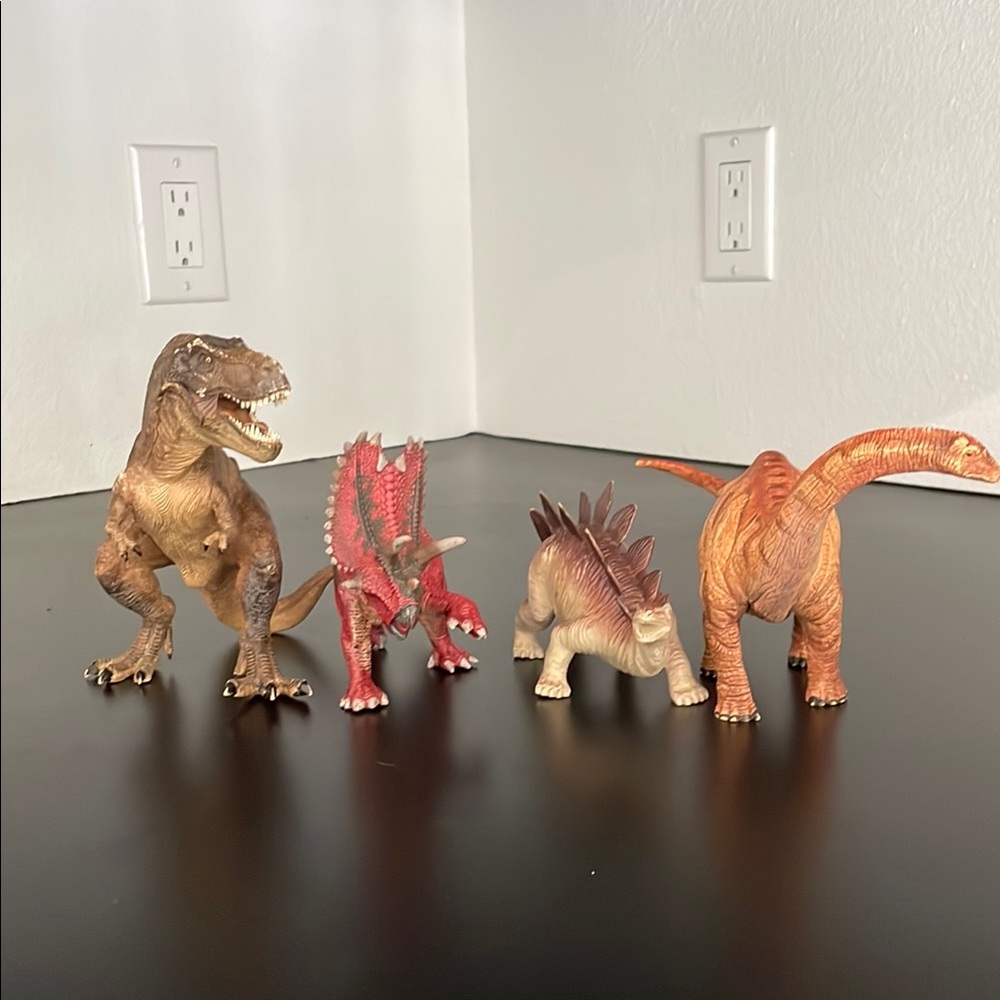 Brown and Red Dinosaur Action Figures Set